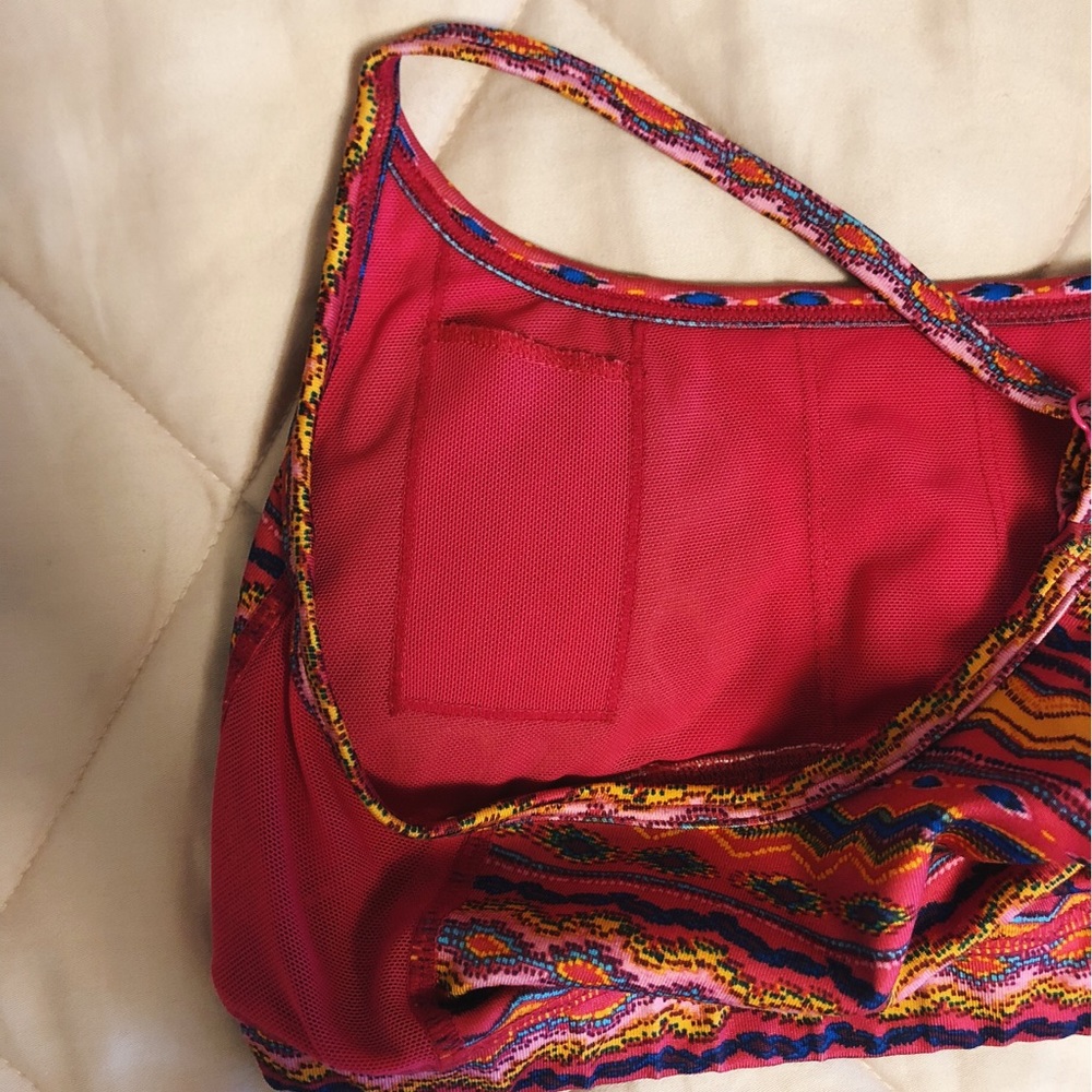 EUC Aerie Sports Bra - Picture 5 of 6